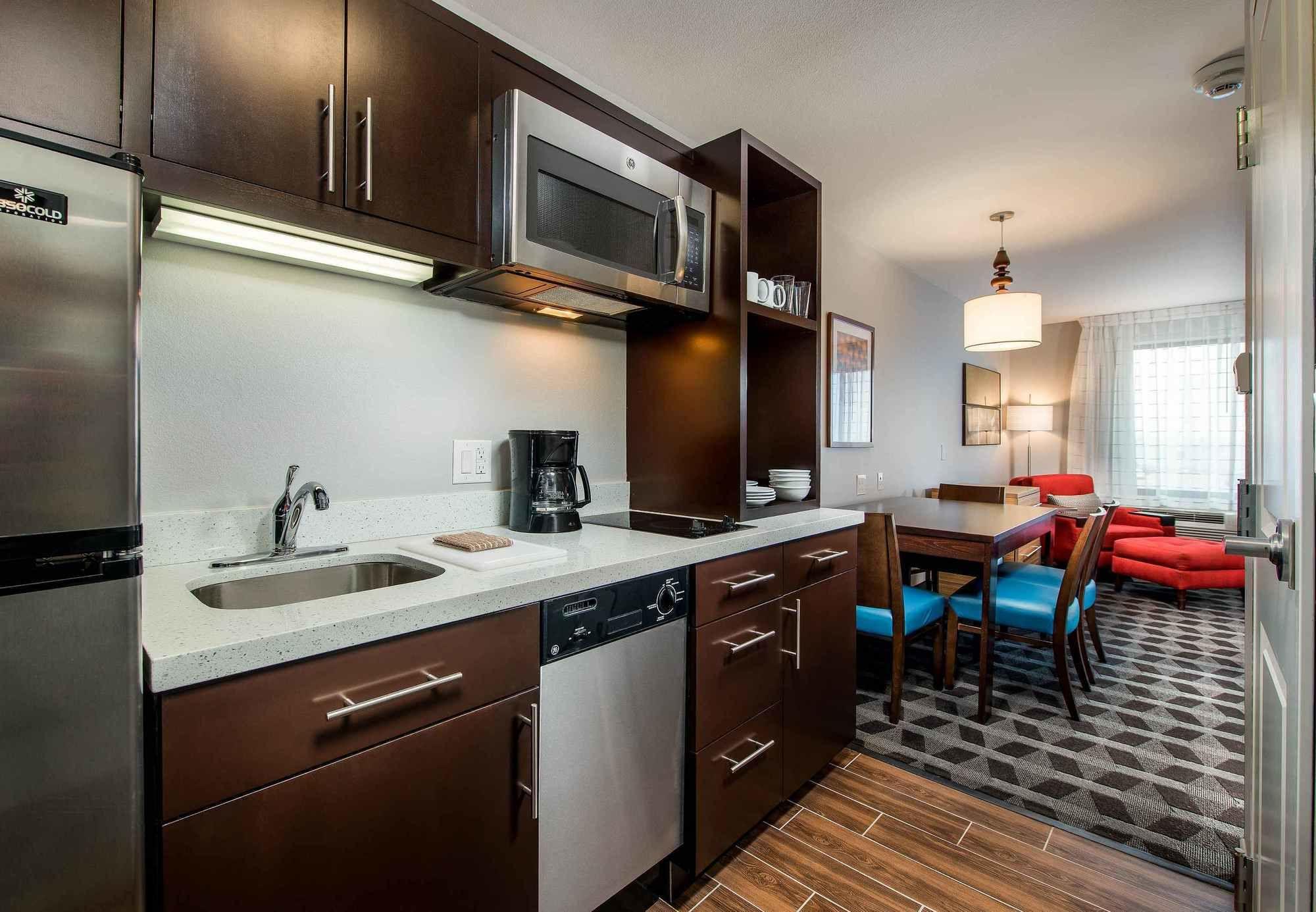 Towneplace Suites By Marriott Waco South Екстер'єр фото